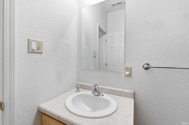 4567 Carador Lane, Lafayette, IN 47909
