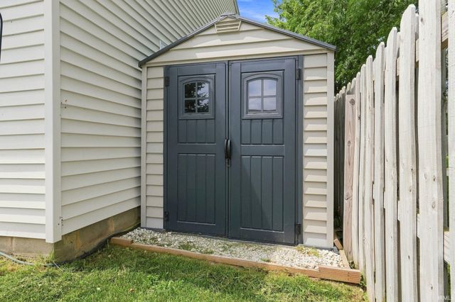 4567 Carador Lane, Lafayette, IN 47909