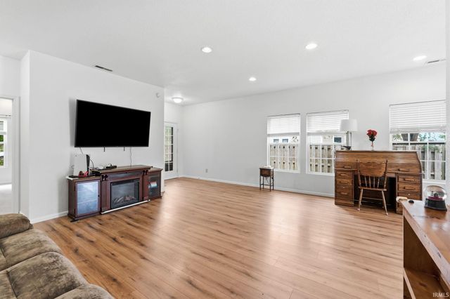 4567 Carador Lane, Lafayette, IN 47909