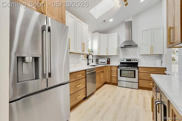 45761 Gable Drive, Macomb, MI 48044