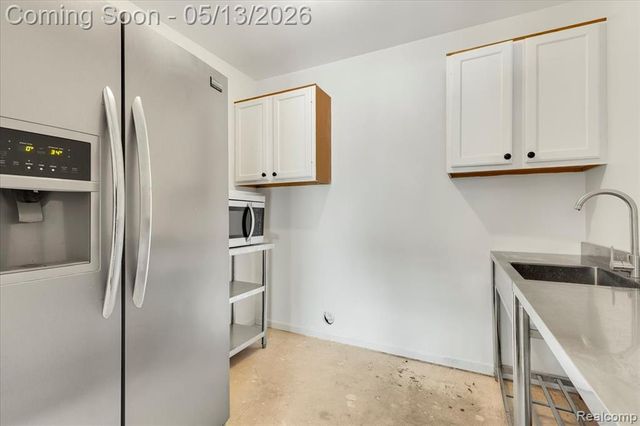 45761 Gable Drive, Macomb, MI 48044