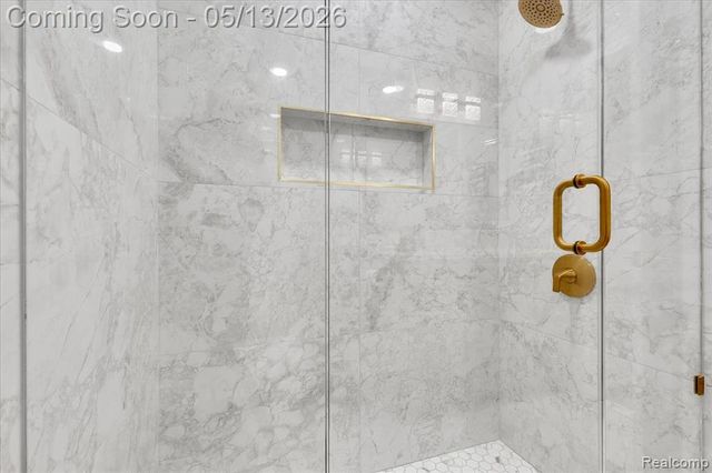 45761 Gable Drive, Macomb, MI 48044
