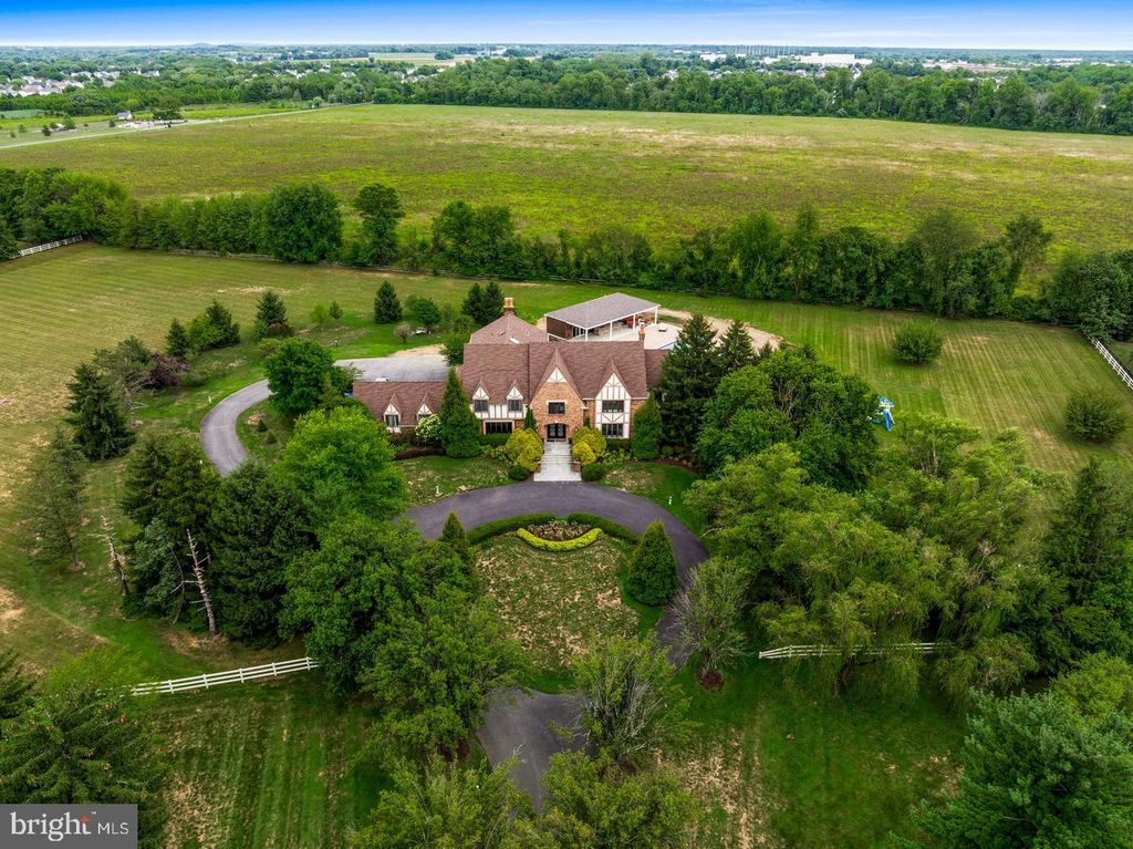 9 DEERFIELD TER, MOORESTOWN, NJ 08057 — photo 2