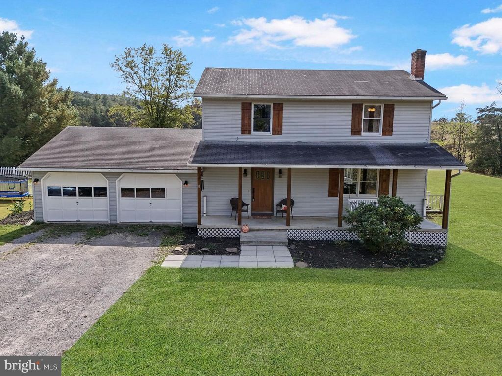 2754 LUTHER MICHAEL RD, Berkeley Springs, WV 25411