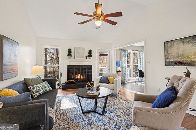 82 Maplewood Court, Acworth, GA 30101