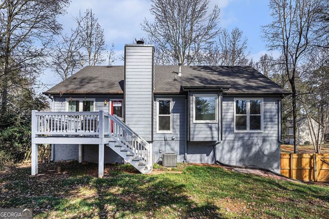 82 Maplewood Court, Acworth, GA 30101