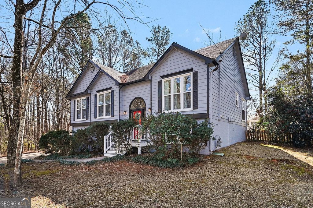 82 Maplewood Court, Acworth, GA 30101