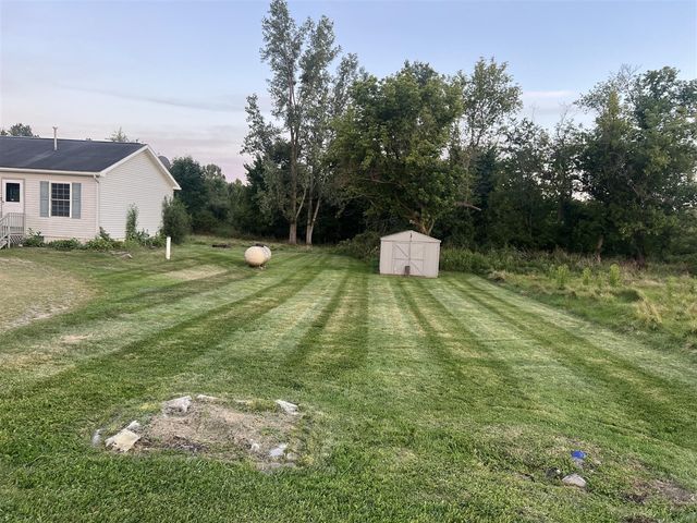 107 W Girard Road, Union City, MI 49094