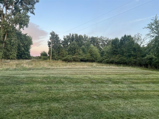 107 W Girard Road, Union City, MI 49094