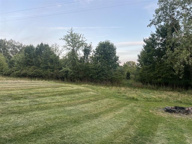 107 W Girard Road, Union City, MI 49094