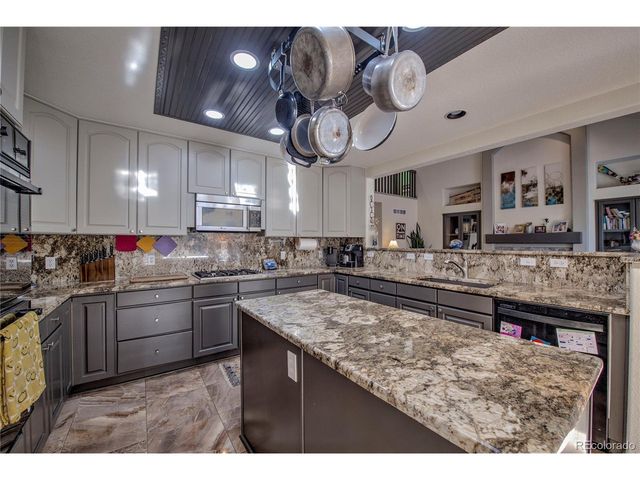 308 Red Hawk Cir, Silverthorne, CO 80498