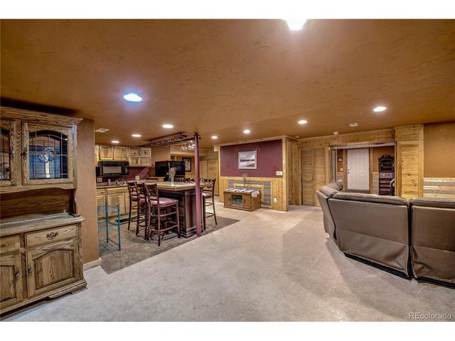 308 Red Hawk Cir, Silverthorne, CO 80498