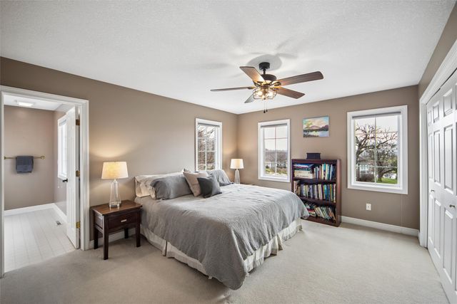 34951 Charbono Point, Waukee, IA 50263