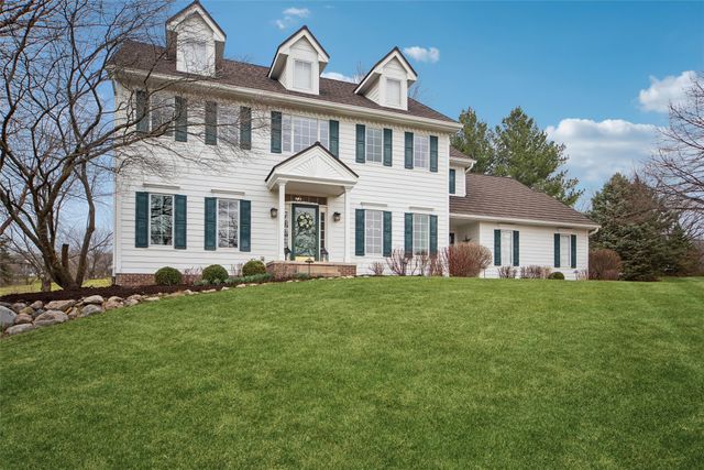 34951 Charbono Point, Waukee, IA 50263