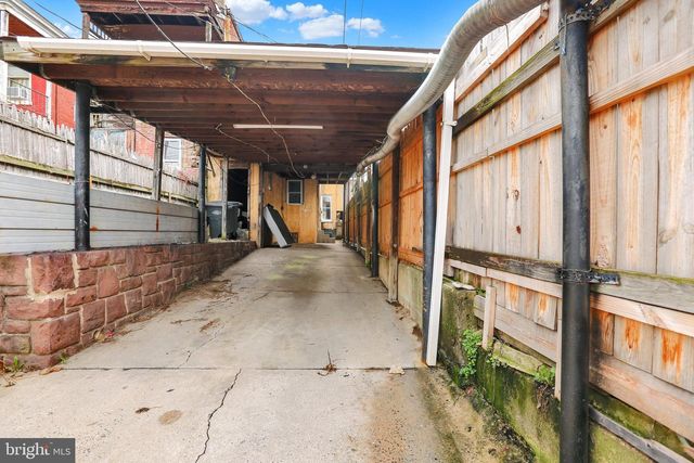 526 N 10TH ST, Reading, PA 19604