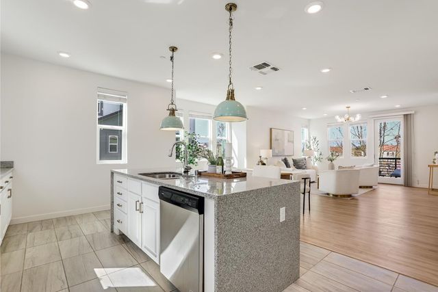 792 Garden Street, Milpitas, CA 95035