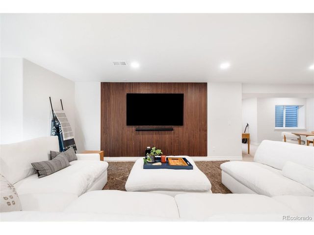 14161 Whitney Cir, Broomfield, CO 80023