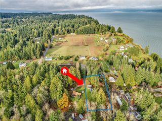 9483 NE Shipping Lane, Kingston, WA 98346