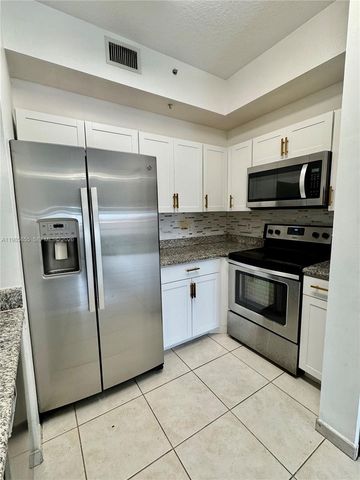 7290 NW 114th Ave 210-7, Doral, FL 33178