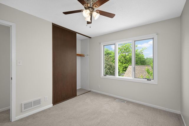 1159 Edgcumbe Road, Saint Paul, MN 55105
