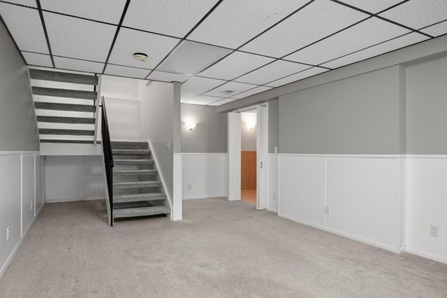 1159 Edgcumbe Road, Saint Paul, MN 55105