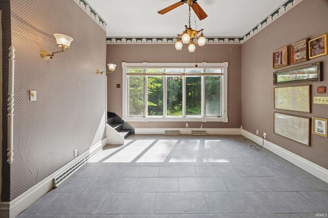 207 S 9th Street, Lafayette, IN 47901