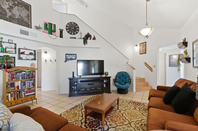 4218 W BOCA RATON Road, Phoenix, AZ 85053