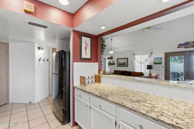 4218 W BOCA RATON Road, Phoenix, AZ 85053