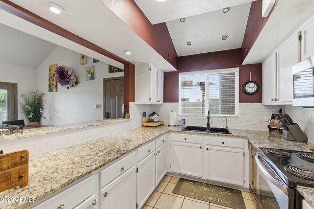 4218 W BOCA RATON Road, Phoenix, AZ 85053