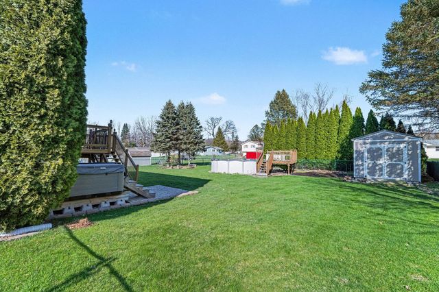 160 Rosewood Trail, Battle Creek, MI 49014