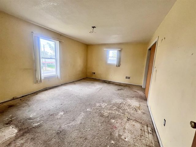 20043 Wyoming Avenue, Detroit, MI 48221