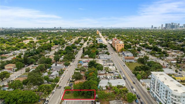 1618 NW 55th St, Miami, FL 33142