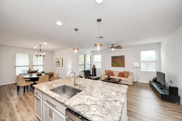 5502 Austin Bend Lane, Fulshear, TX 77441