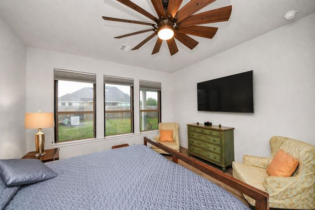 5502 Austin Bend Lane, Fulshear, TX 77441