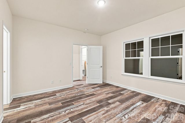 629 S Race Street, Statesville, NC 28677