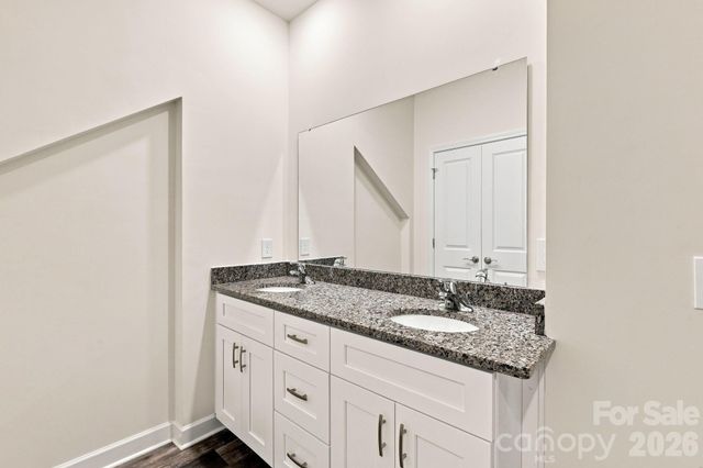 629 S Race Street, Statesville, NC 28677