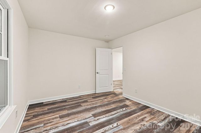 629 S Race Street, Statesville, NC 28677