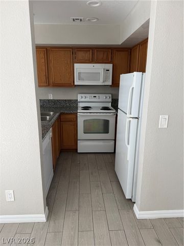 2225 Pine Breeze Lane 104, Las Vegas, NV 89119