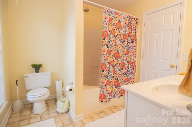 142 Doe Run, Morganton, NC 28655