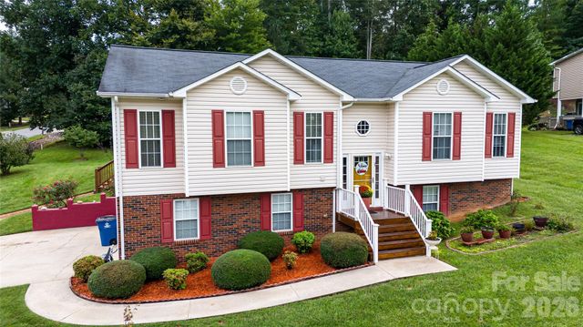 142 Doe Run, Morganton, NC 28655