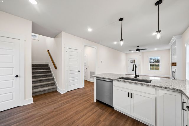 1 Charleston Cove, Clarksville, TN 37043