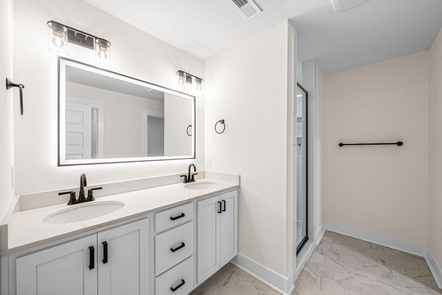 1 Charleston Cove, Clarksville, TN 37043