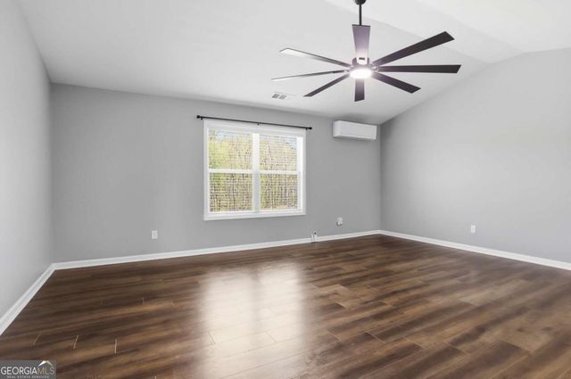 5975 Park Bay Court, Flowery Branch, GA 30542