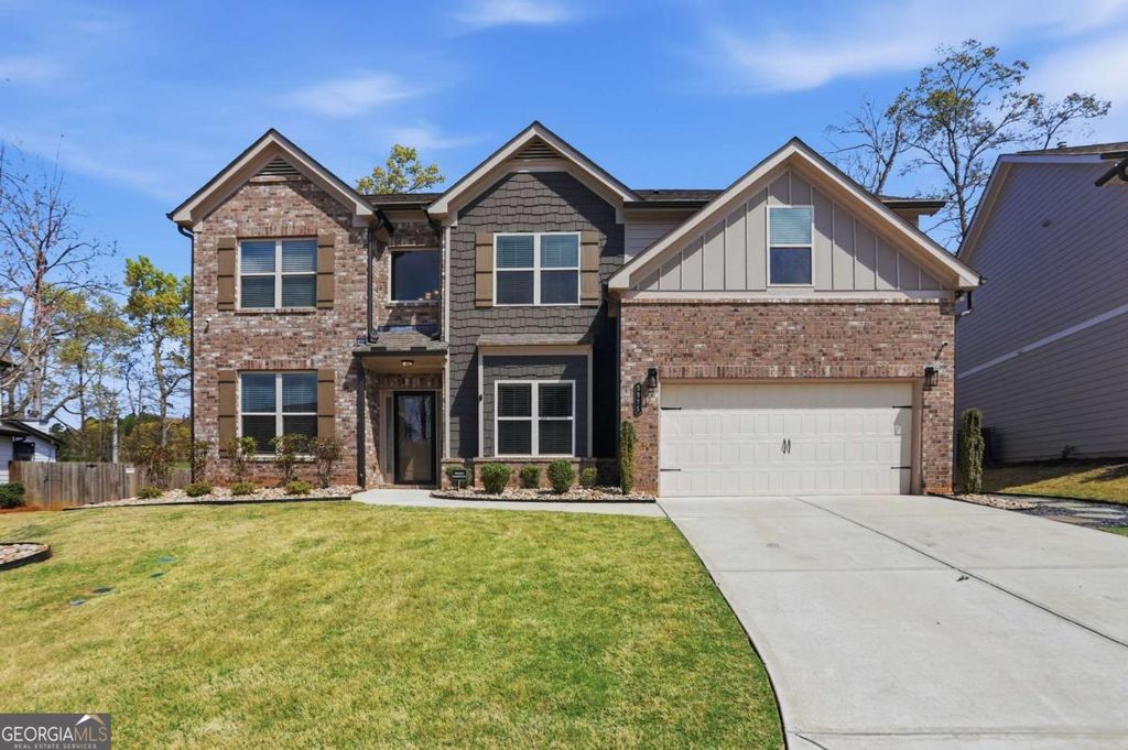 5975 Park Bay Court, Flowery Branch, GA 30542