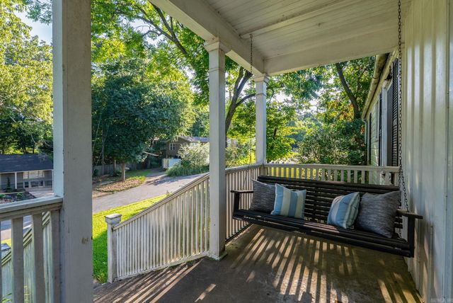 3 Spotwood Road, Little Rock, AR 72207