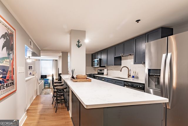 985 Ponce De Leon Avenue NE 204, Atlanta, GA 30306