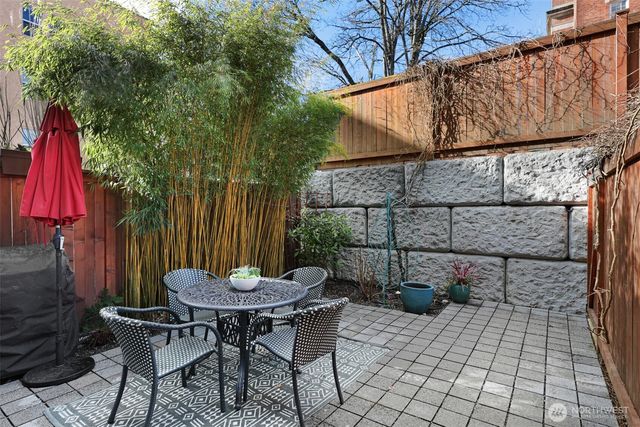 171 21st Avenue, Seattle, WA 98122