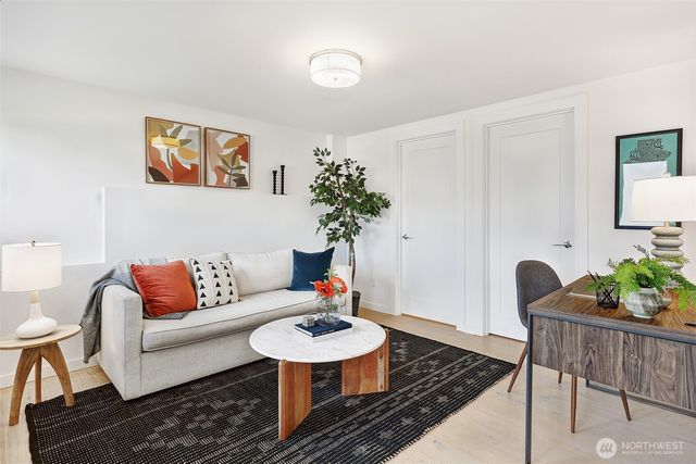 171 21st Avenue, Seattle, WA 98122