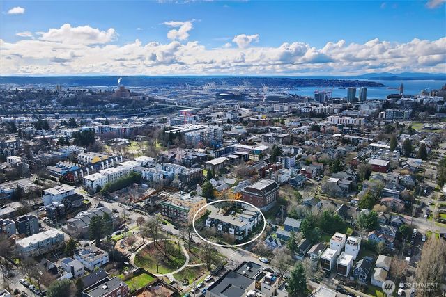 171 21st Avenue, Seattle, WA 98122