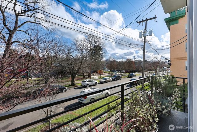 171 21st Avenue, Seattle, WA 98122